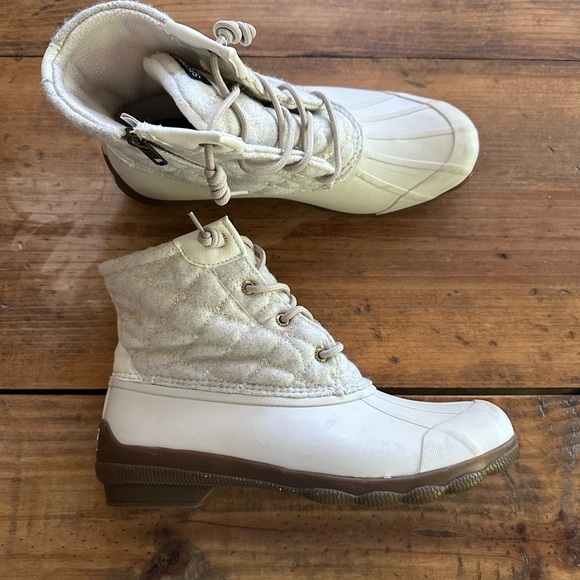 Women's Sperry Syren Gulf Cream and Brown Winter Boots Size 10 - Picture 1 of 8